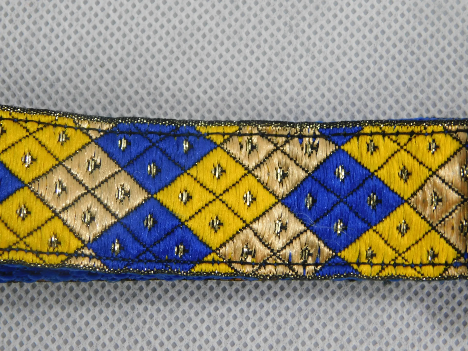 Collar de perro ajustable Aztec – Diseño Azul y Dorado M - Imagen 3